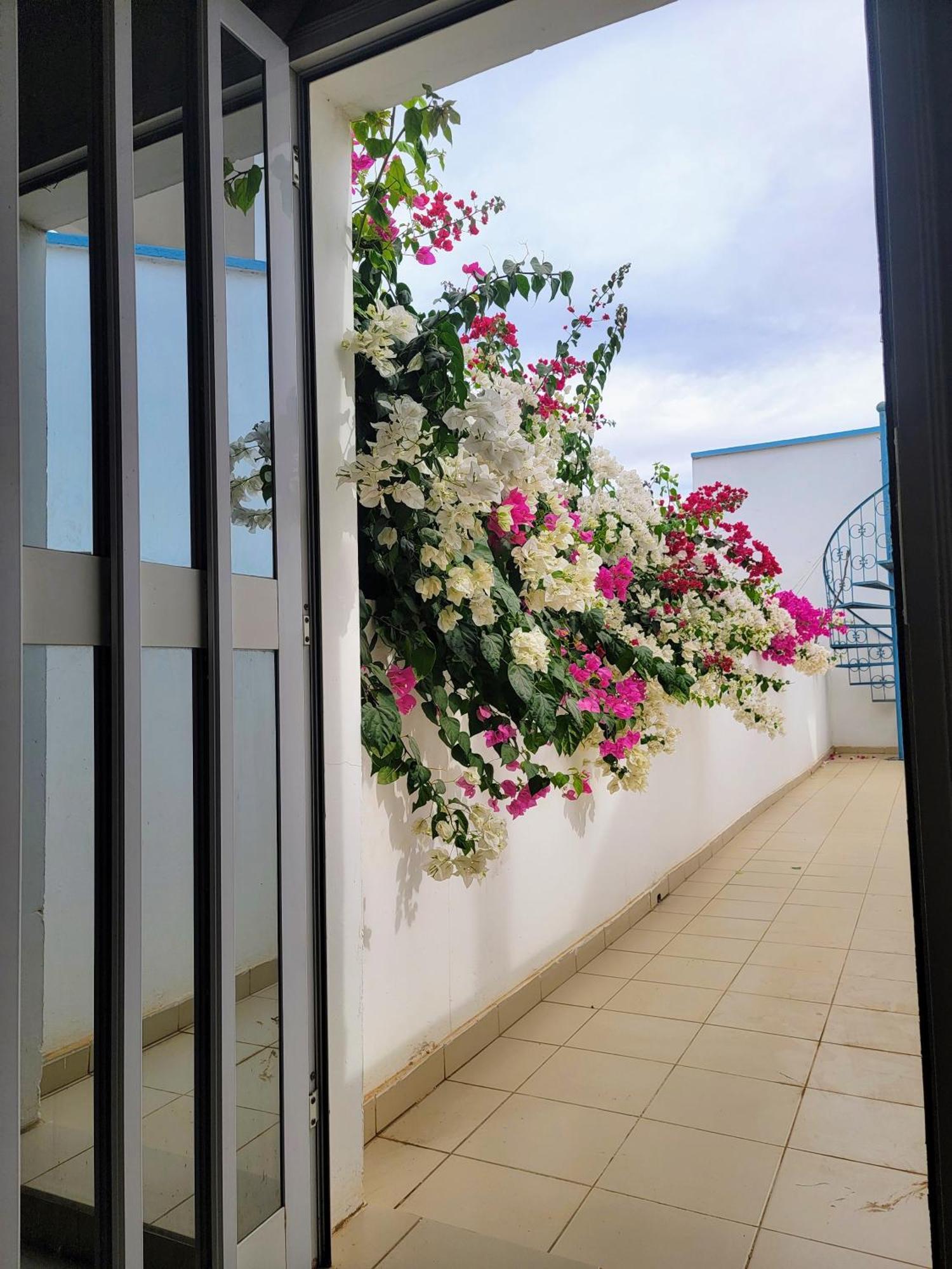 Le Dolmen De Mbour Apartment M'Bour Exterior photo